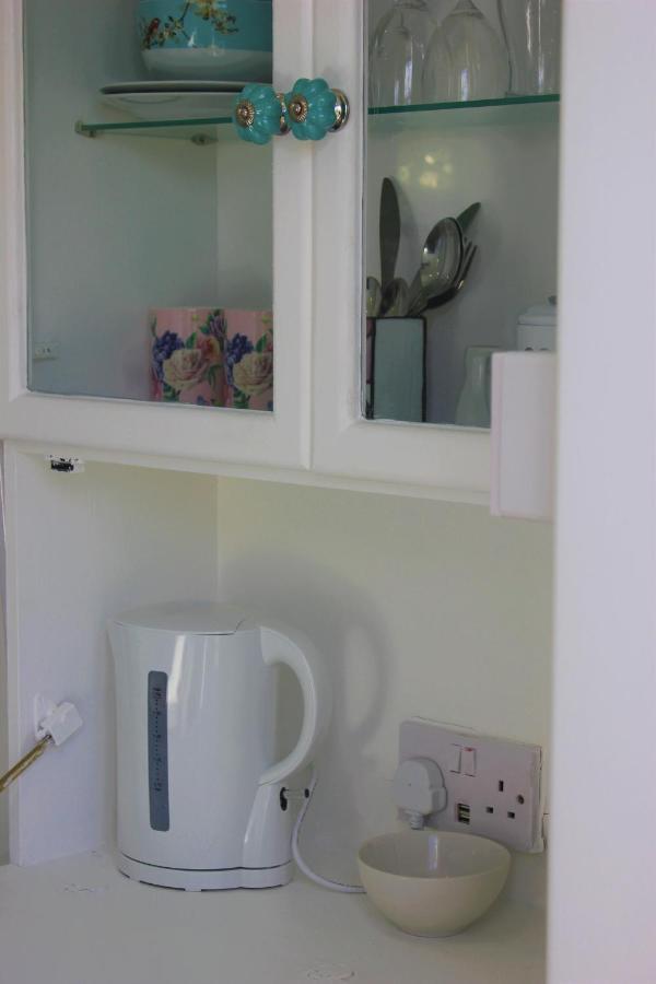 Hopgarden Glamping Luxury Shepherds Huts Wadhurst Exterior foto