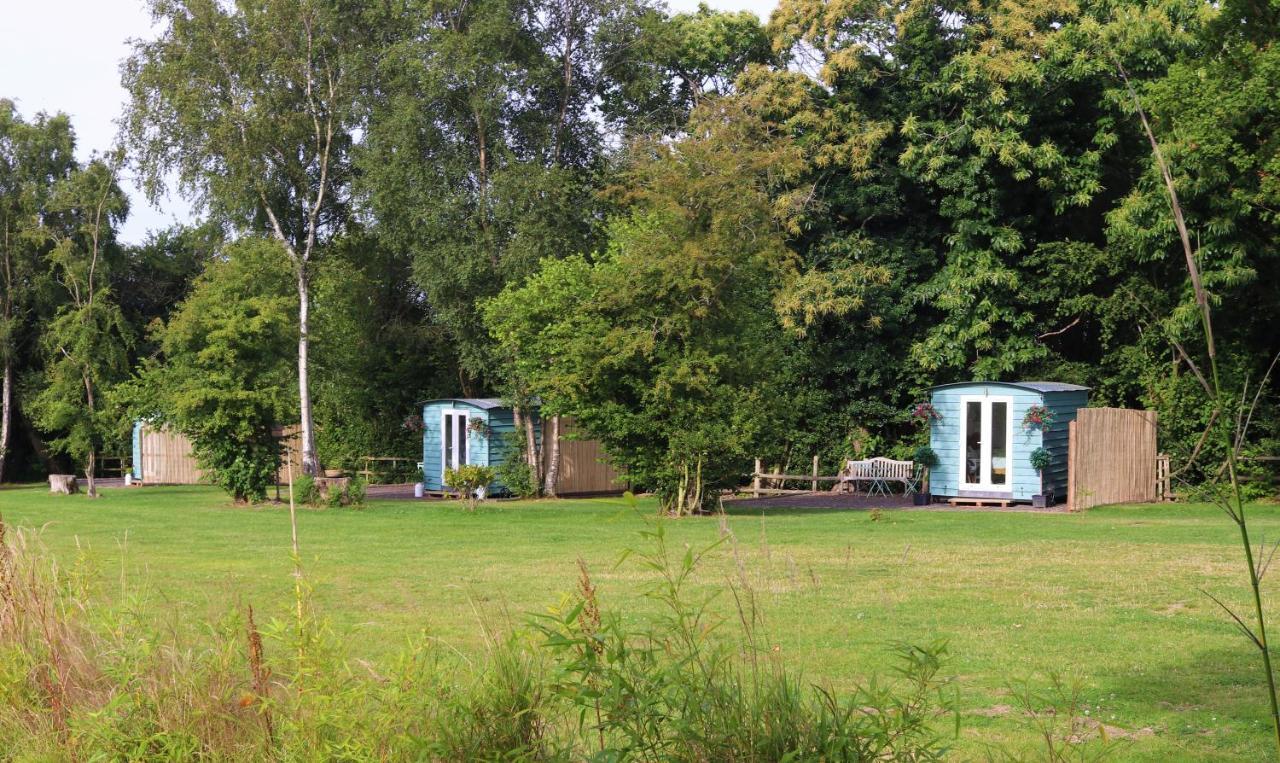 Hopgarden Glamping Luxury Shepherds Huts Wadhurst Exterior foto