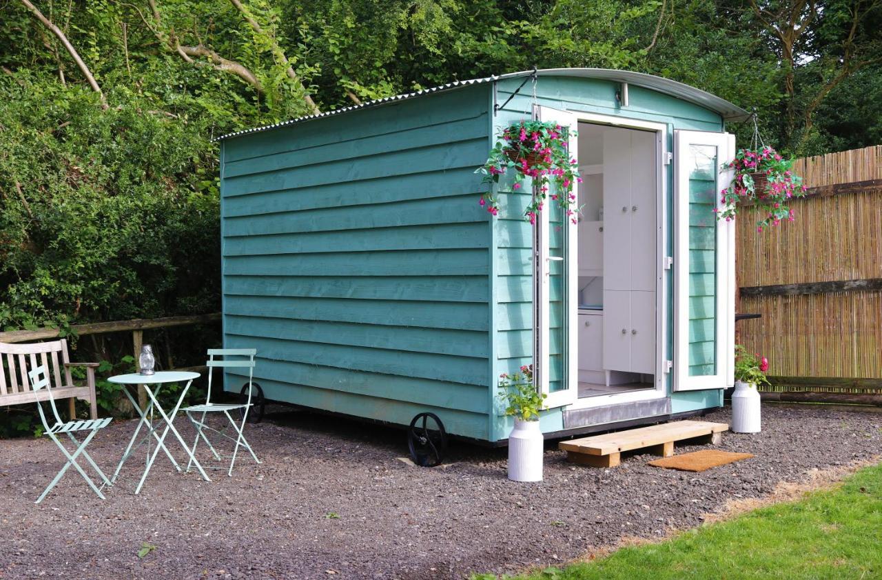 Hopgarden Glamping Luxury Shepherds Huts Wadhurst Exterior foto