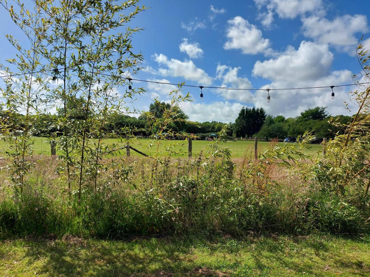 Hopgarden Glamping Luxury Shepherds Huts Wadhurst Exterior foto